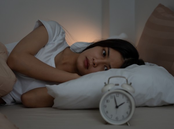 Sem Sono, Sem Longevidade: O Que a Nova Ciência Revela Sobre o Sono e o Envelhecimento Acelerado